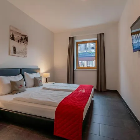 AlpenParks Appartements Maria Alm am Steinernen Meer Zimmer foto